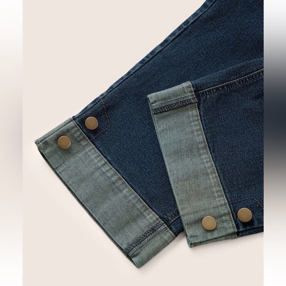 BloomChic Plus size 2XL Straight Leg Patchwork Hem Metal Button Detail Jeans - Picture 5 of 8